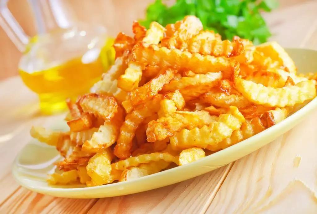 舌尖上的美食盛宴，昆明街頭小吃大集萃！