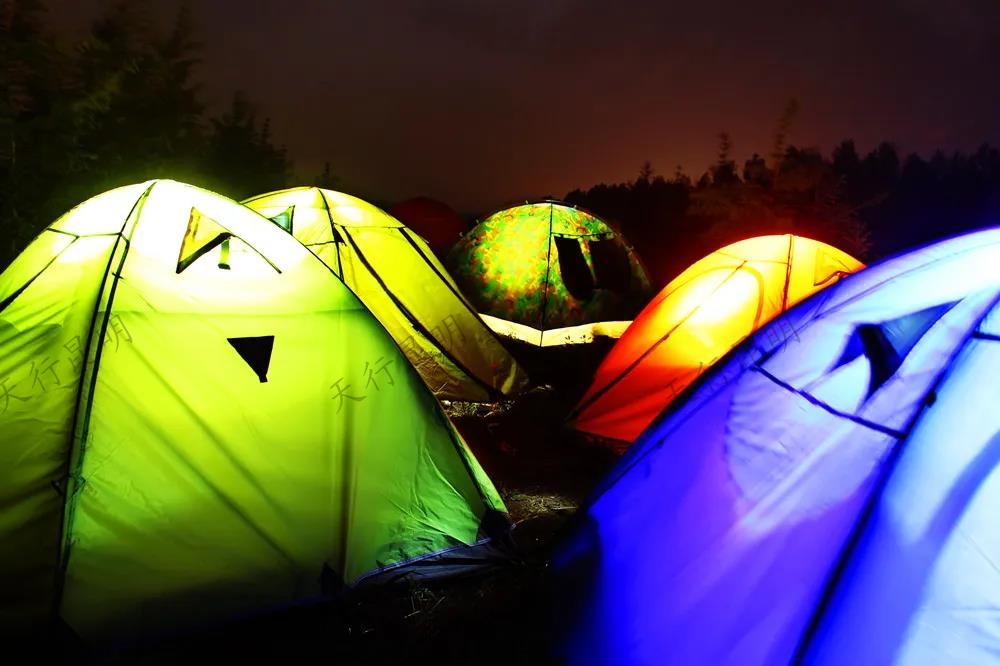 昆明試乘試駕會議會展團建的好去處—【得樂農(nóng)莊】 森林草甸，露營燒烤，遛娃踏青