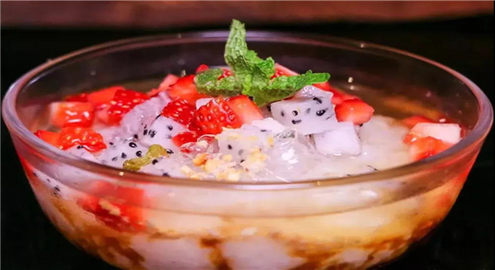 昆明旅游美食推薦：秋日好滋味，快來嘗嘗昆明人記憶中的古早老派糖水